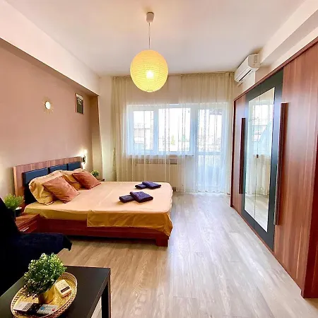 Cozy Caramel Ultracentral Old Town Apartment Bucharest