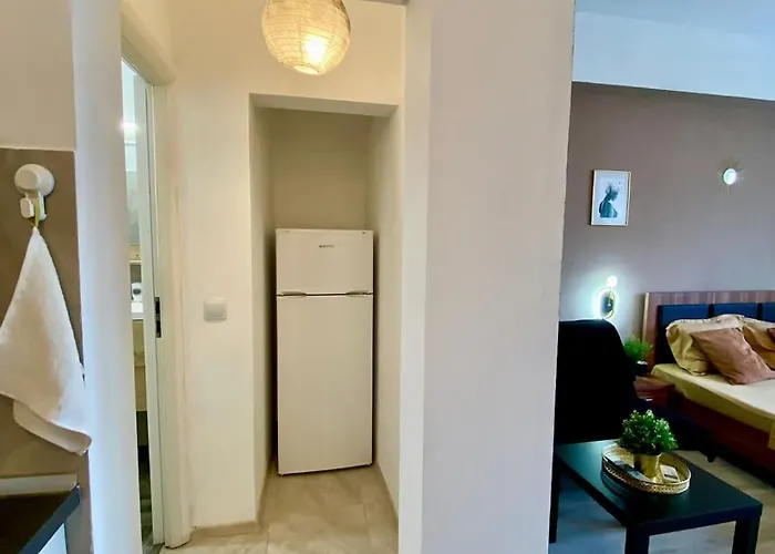 Cozy Caramel Ultracentral Old Town Бухарест