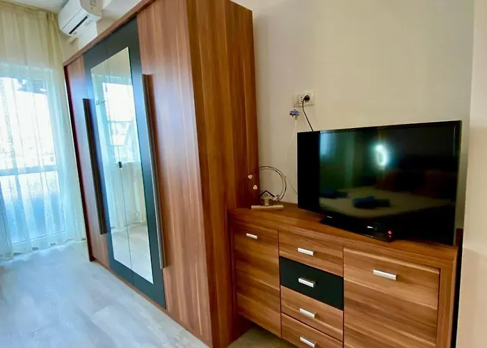 Cozy Caramel Ultracentral Old Town Бухарест